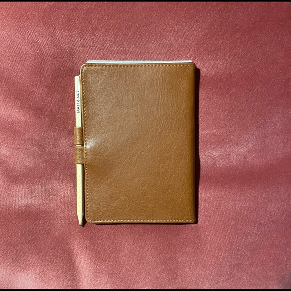 Authentic Matt & Nat notebook pad pencil in tan - Picture 6 of 7